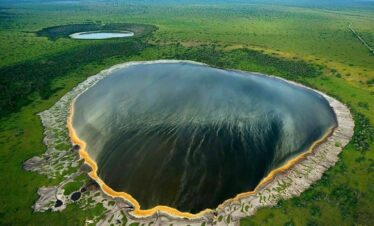 3-Day Private Fly-in Fly-out Safari to Serengeti & Ngorongoro | Tanzania Wildlife Adventure