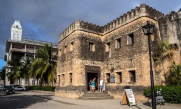 11 Day Mid-Range Honeymoon Safari in Tanzania & Zanzibar